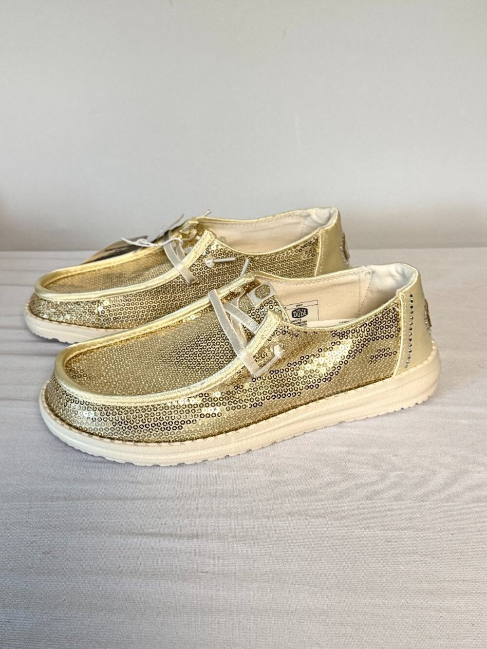 NWT 8 Hey Dude Women's Wendy Disco Sequin Gold Glitter Shoes Sequins Rhinestones